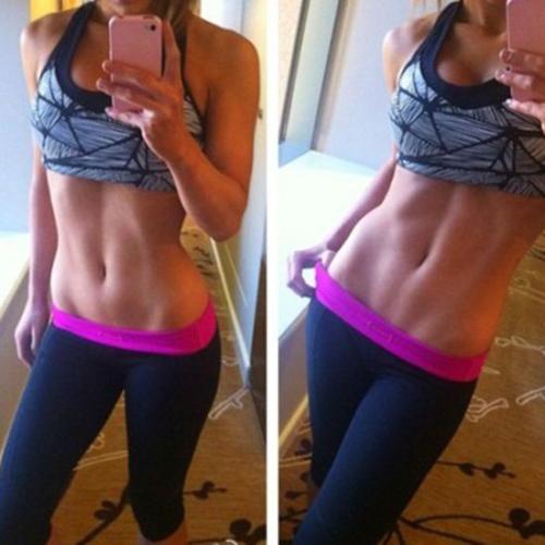 25万次仰卧起坐=0.5公斤脂肪?_时尚_新民网