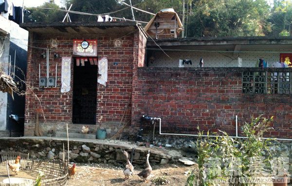 留守女童两年被多名中<em>老年人性侵</em> 村民称<em>女孩</em>