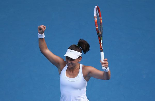 图文:[澳网]郑洁0-2德拉奎尔 德拉奎尔庆祝