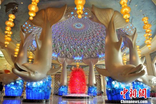 原标题:中国最大海洋主题酒店在珠海横琴亮相